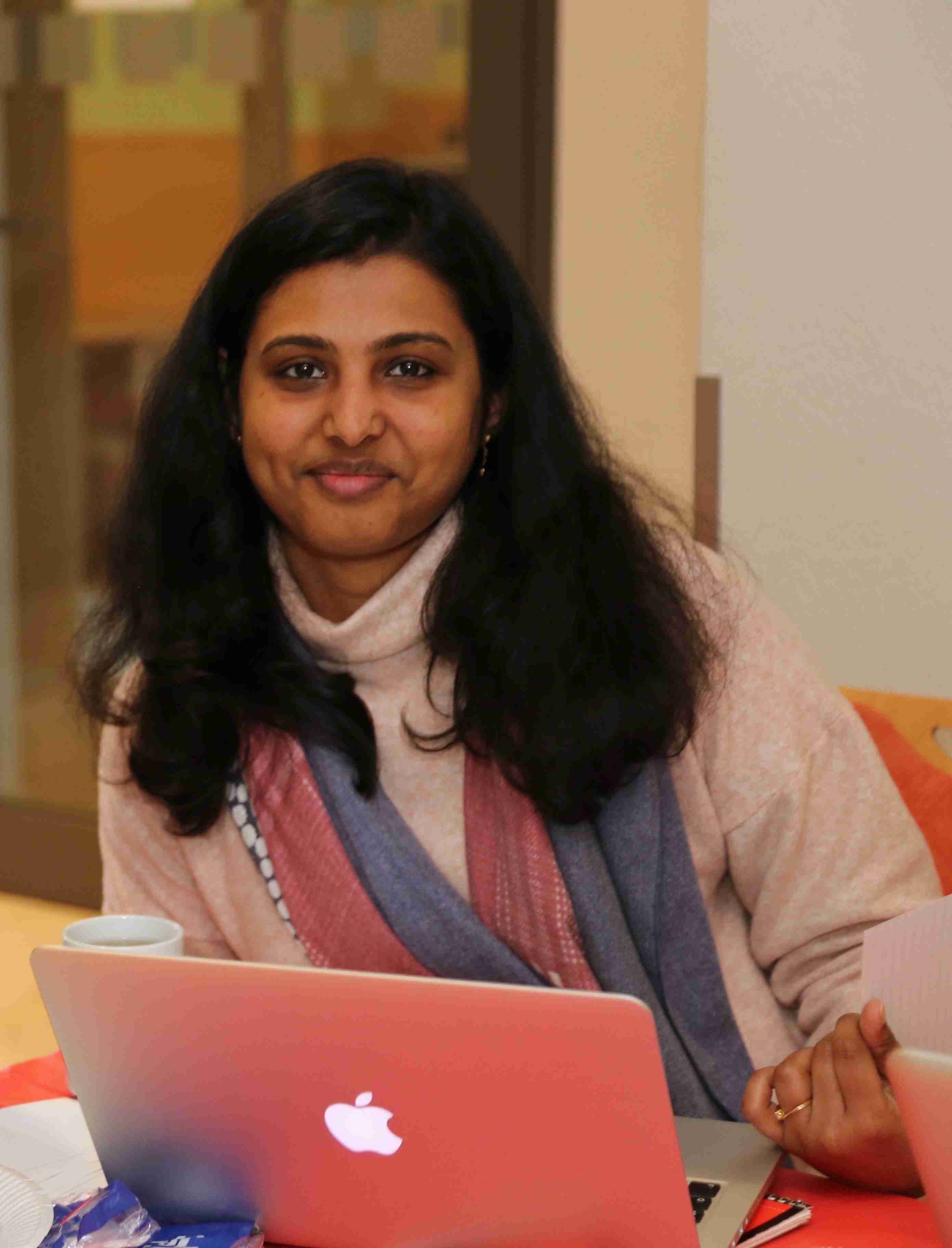 NIsha Ramesh Women Entrepreneur at HEN India